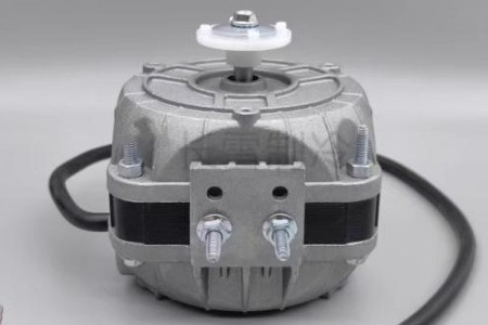 取暖器罩极电机